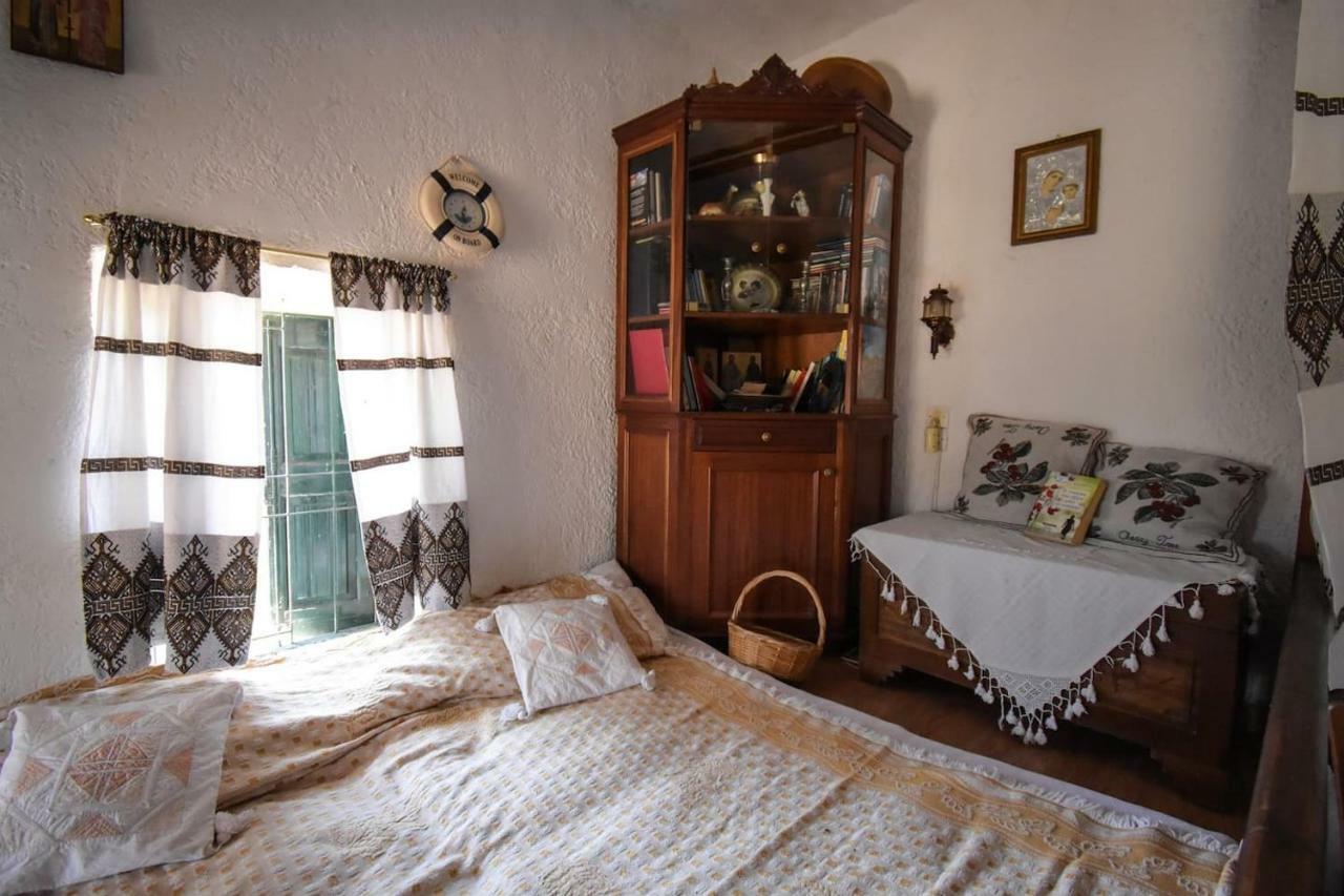 הוילה The Little House On The Hill Of Myrties מראה חיצוני תמונה